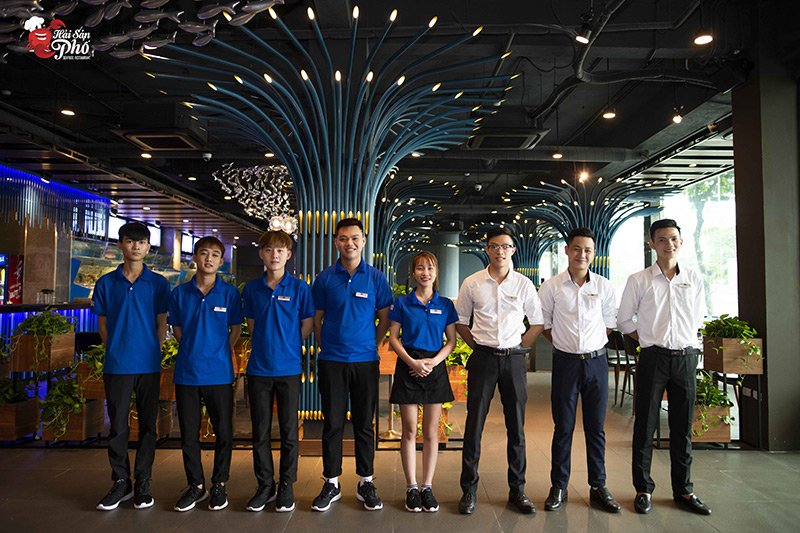 Phong cách phục vụ chuyên nghiệp