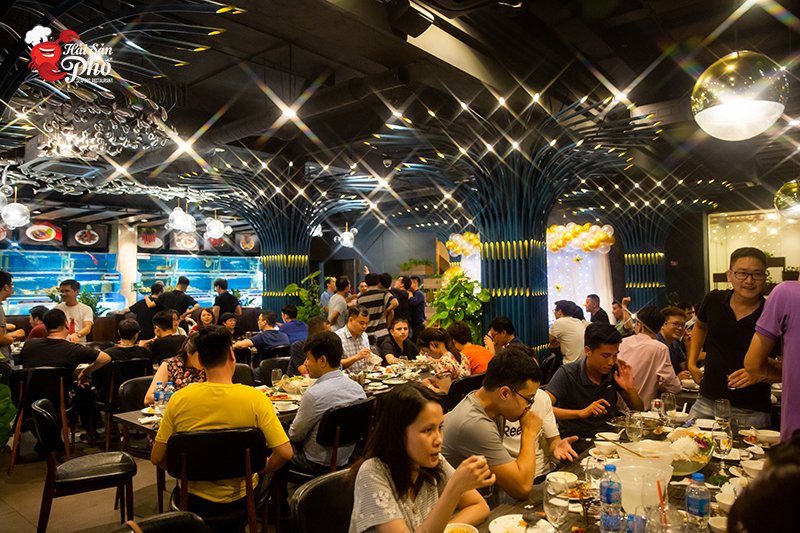 Không gian tổ chức tiệc công ty tại cơ sở Trần Khánh Dư