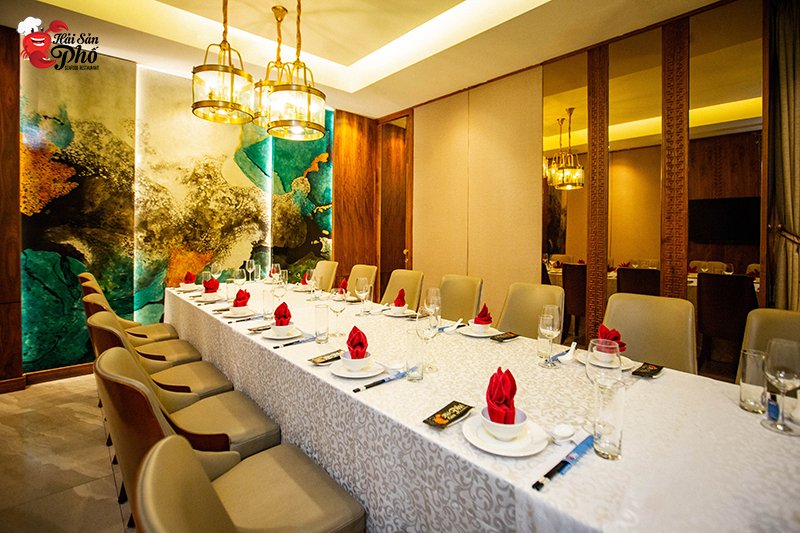 Không gian phòng VIP vô cùng sang trọng, riêng tư