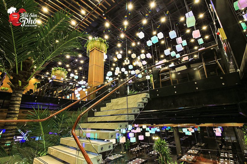 Không gian sang trọng phù hợp với mọi loại hình tiệc