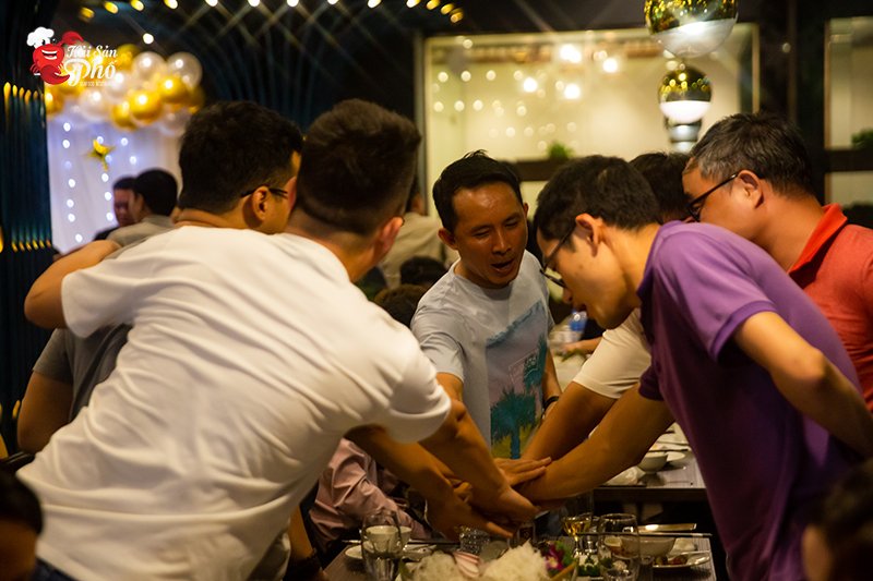 Gala Dinner tri ân khách hàng thân thiết, tạo mối quan hệ hợp tác gắn bó