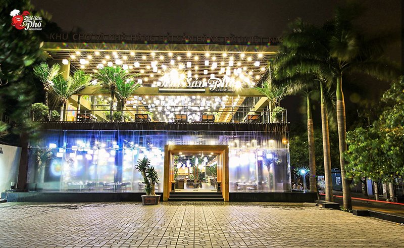 Địa điểm tổ chức tiệc ấn tượng, sang trọng dễ nhớ, dễ dàng di chuyển