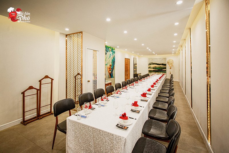 Nội thất cao cấp mang tới sự tiện nghi, thoải mái cho quý khách hàng