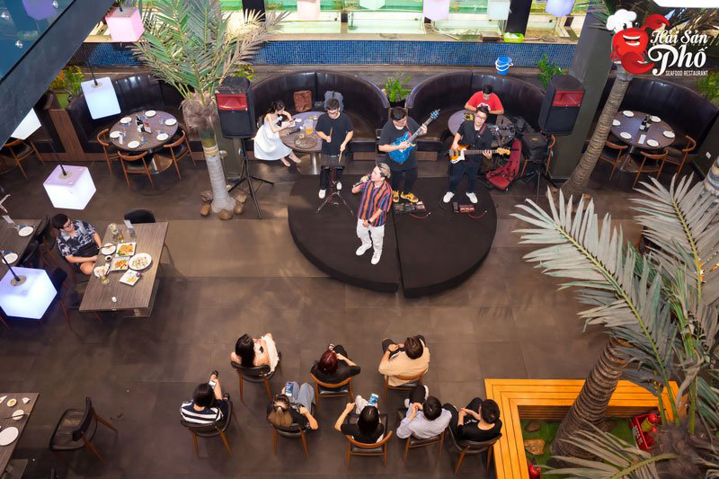 Trải nghiệm b ữatieejc 20/10 thăng hoa cùng tiếng nhạc du dương