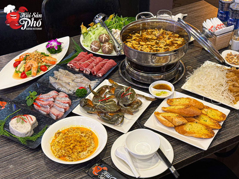 Lẩu cua bầu - "best-seller" ngày đông.