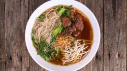 Bún bò gân: cách nấu nước dùng trong ngọt, gân mềm giòn sần sật