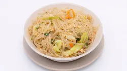 Bún gạo xào rau củ chay: bí quyết sợi bún dai, tơi, không nhão