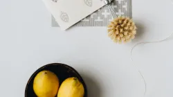 Chanh và sả làm sạch bếp: cách tự pha nước tẩy rửa tự nhiên