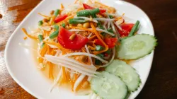 Nước mắm trộn gỏi chua ngọt: công thức chuẩn và 4 biến tấu