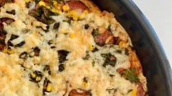 Pizza mì sợi không cần lò: làm bằng chảo giòn đế, đầy phô mai