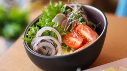 Salad ăn sạch thanh đạm: 5 công thức dễ làm cho bữa nhẹ bụng