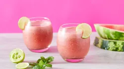 Thức uống giải nhiệt cho bé: 5 công thức mát lành ngày hè