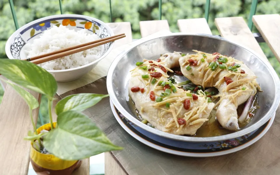 cơm hộp mang đi làm