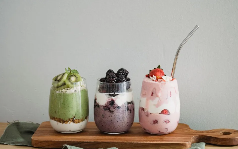 c&aacute;ch l&agrave;m nước detox
