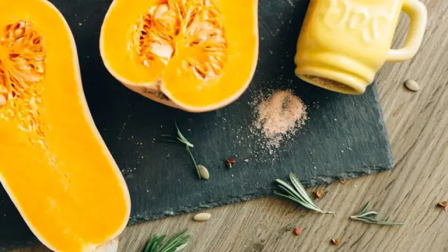 Dưỡng chất trong b&iacute; đỏ: 3 nh&oacute;m chất qu&yacute; v&agrave; c&aacute;ch nấu giữ trọn