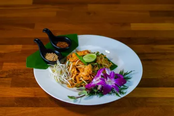 Pad Thai đậu phụ giá đỗ