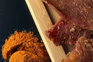 Thịt bò khô rắc ớt