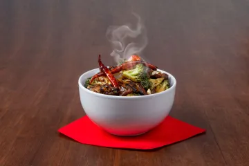 Bông cải, ớt chuông, nấm xào