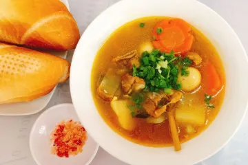 Món nước ăn kèm bánh mì