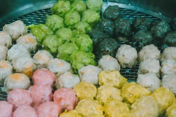 Dim sum trong xửng hấp