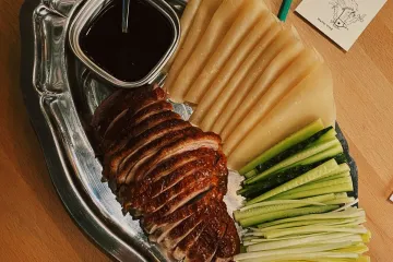 Vịt quay Bắc Kinh và bánh mỏng