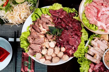 Lẩu thập cẩm nhiều loại thịt