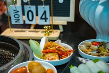 Gỏi đu đủ và nghêu