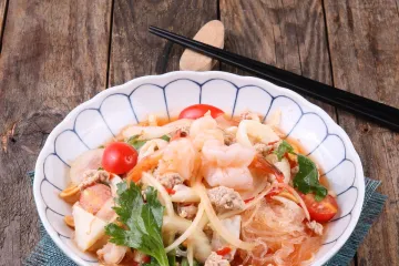 Gỏi tôm miến rau