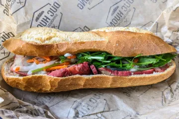 Bánh mì kẹp thịt