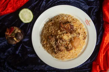 Cơm biryani thịt cừu