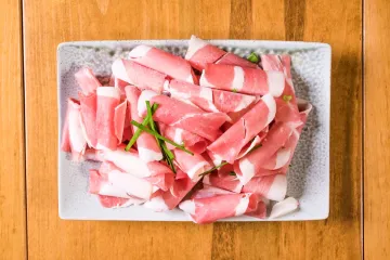 Đĩa thịt thái sợi