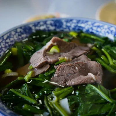 Công thức và cách làm món canh dưa cải bắp bò