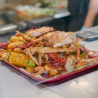 Cua sốt Cajun