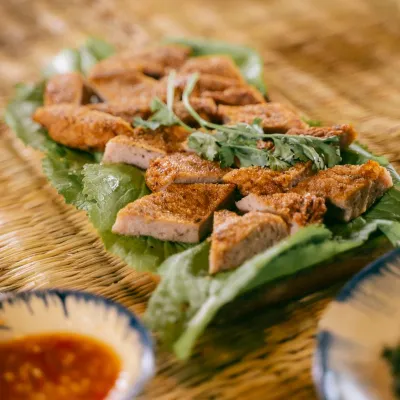 Lợn quay mắc mật