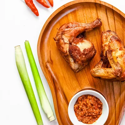 Gà tre nướng muối ớt