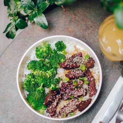 Công thức và cách làm món bò xào bông cải xanh