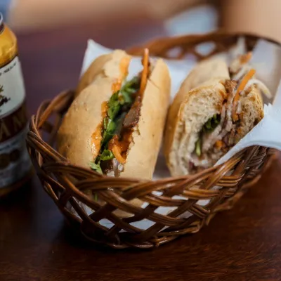 Bánh mì thịt