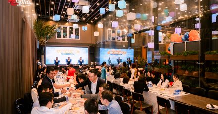 Chủ đề tiệc cuối năm “Liveshow âm nhạc”